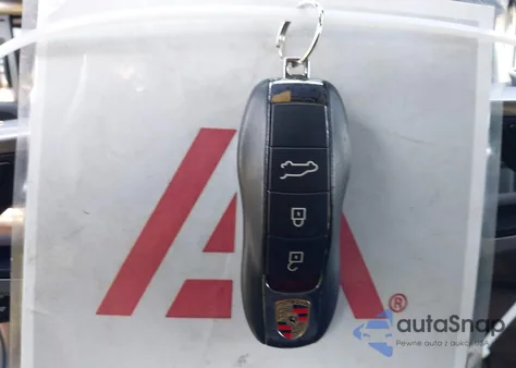 2020 Porsche Macan из США, поврежденный, VIN WP1AA2A55LLB04489